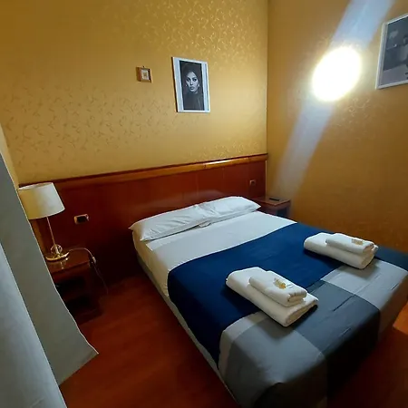 Oscar Mimosa روما