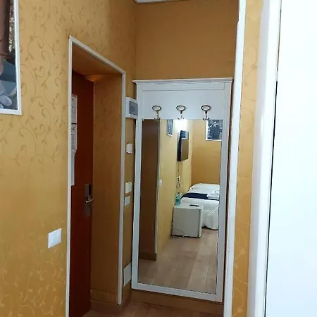 Oscar Mimosa 2* روما