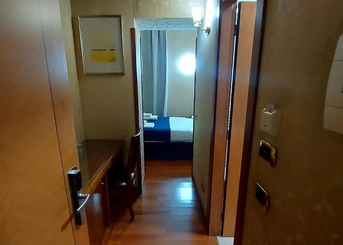 Hotel Oscar Mimosa 2*